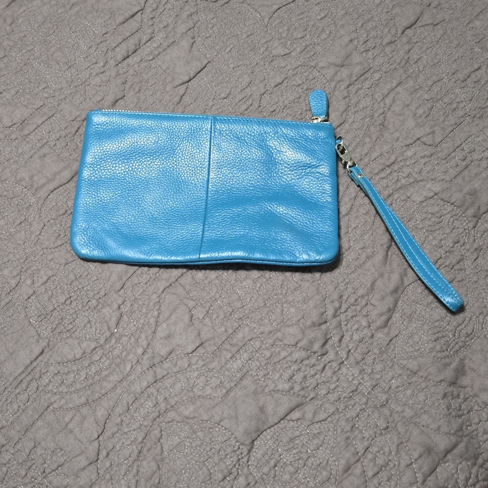 HButler Wristlet in Aqua